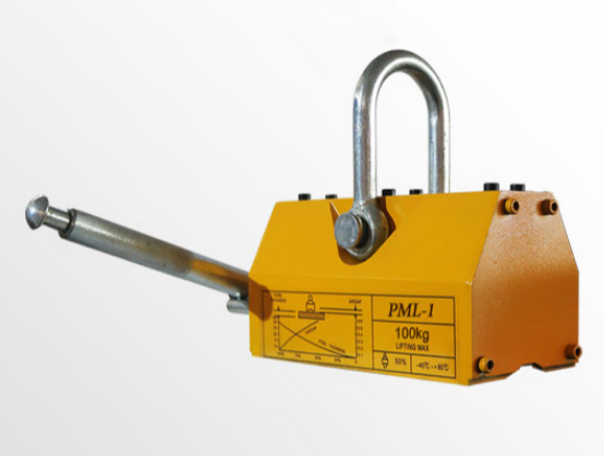 永磁吸吊器用于建筑工地鋼錠的搬運(yùn)