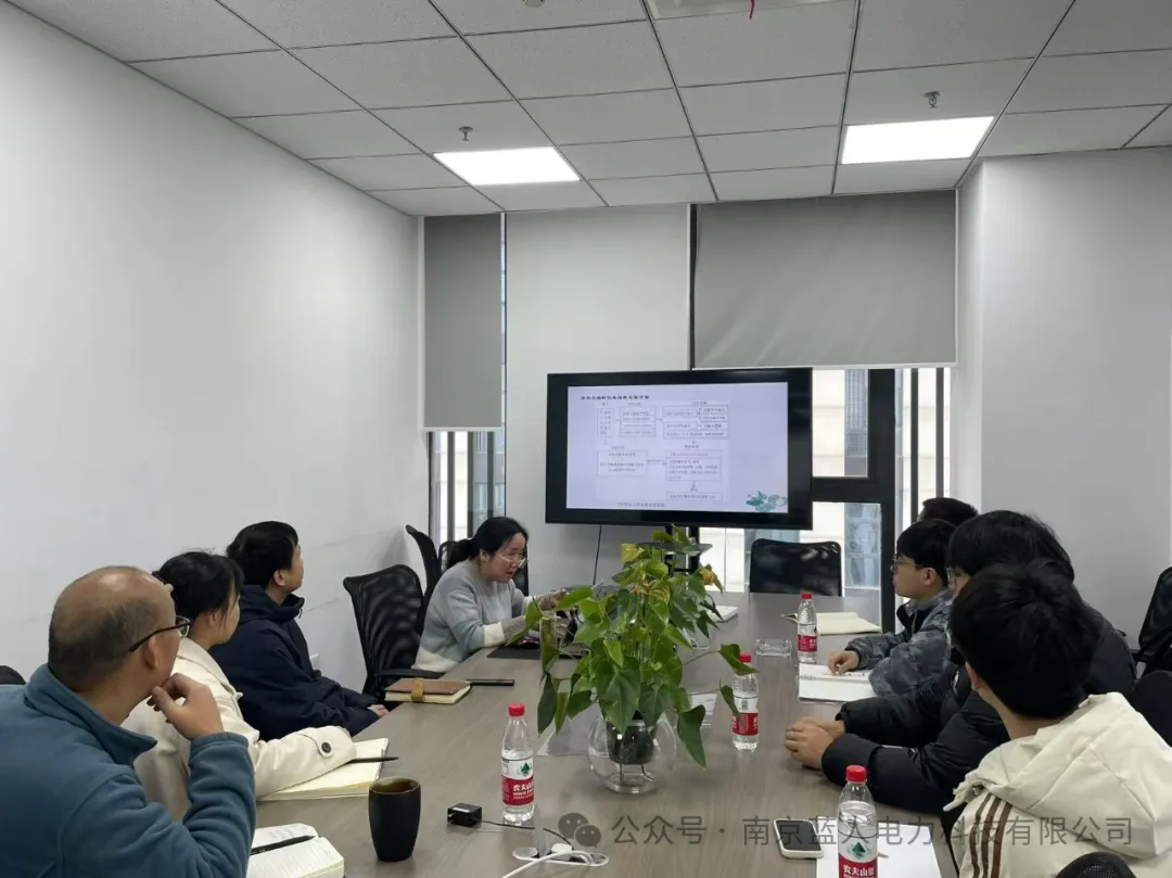南京航空航天大學(xué)閆靜教授帶領(lǐng)多位研究生蒞臨我司開(kāi)展技術(shù)交流